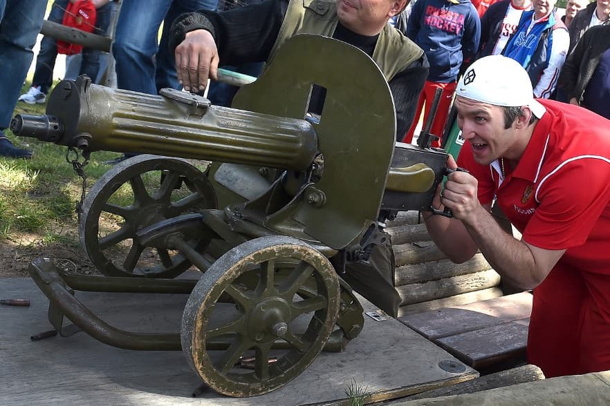 Muzeális fegyvereket is bevetnek az ukránok a fronton