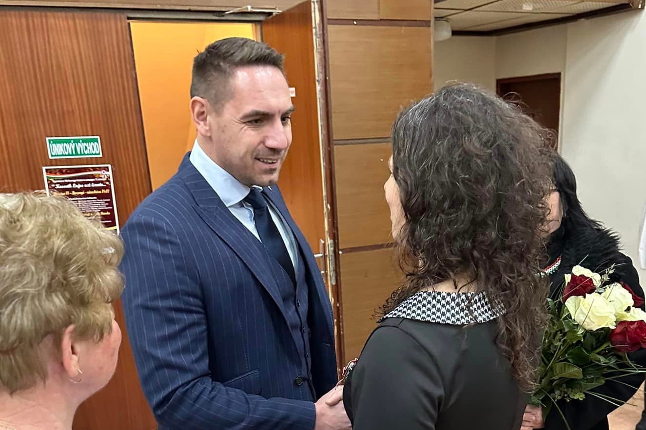 Vita a felvidéki magyar politikában