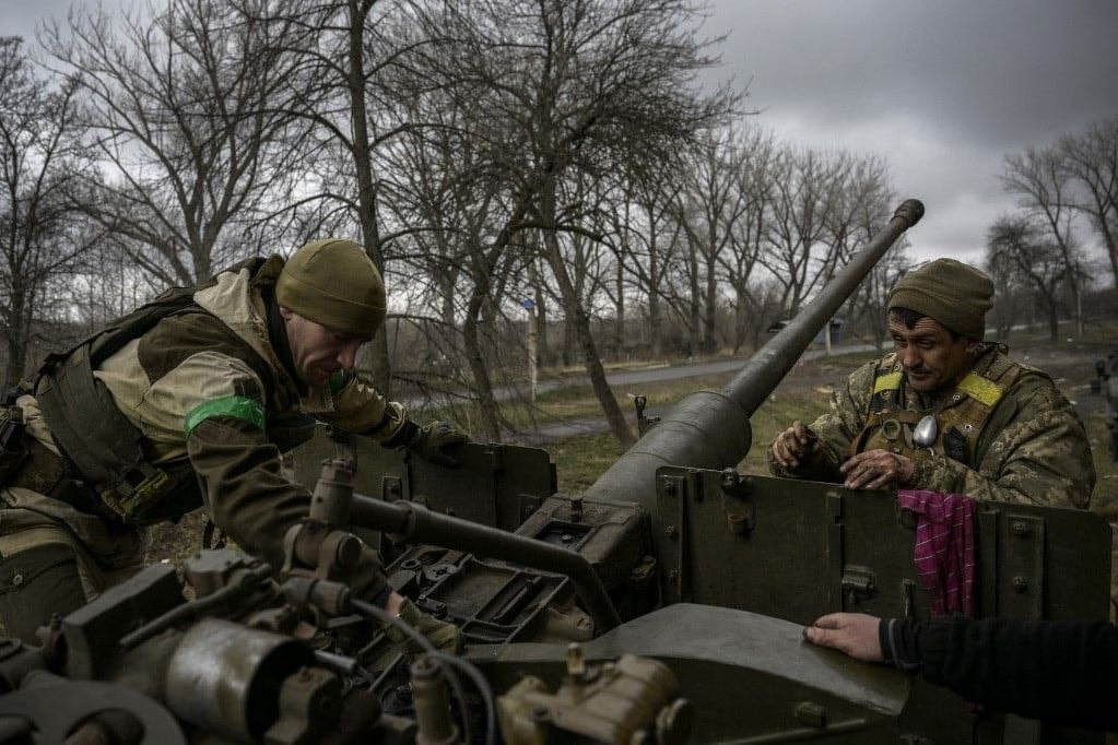 Lelassult az ukrán előrenyomulás Bahmutnál