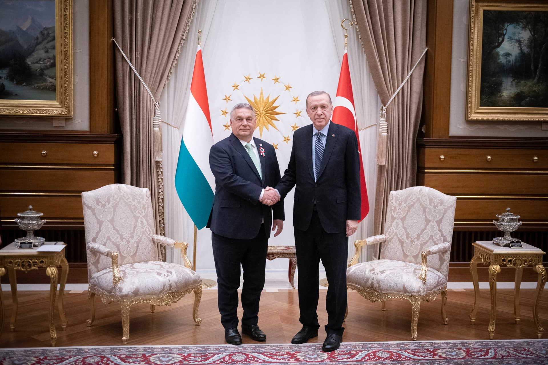 Orbán Viktor: Nem szabad belesodródni a háborúba