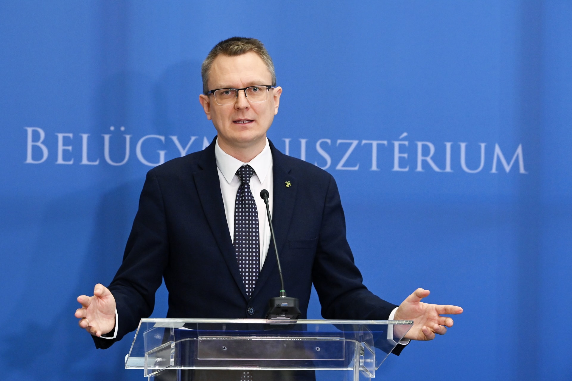 Rétvári: Fontos a magyar lovasíjász-hagyományok őrzése