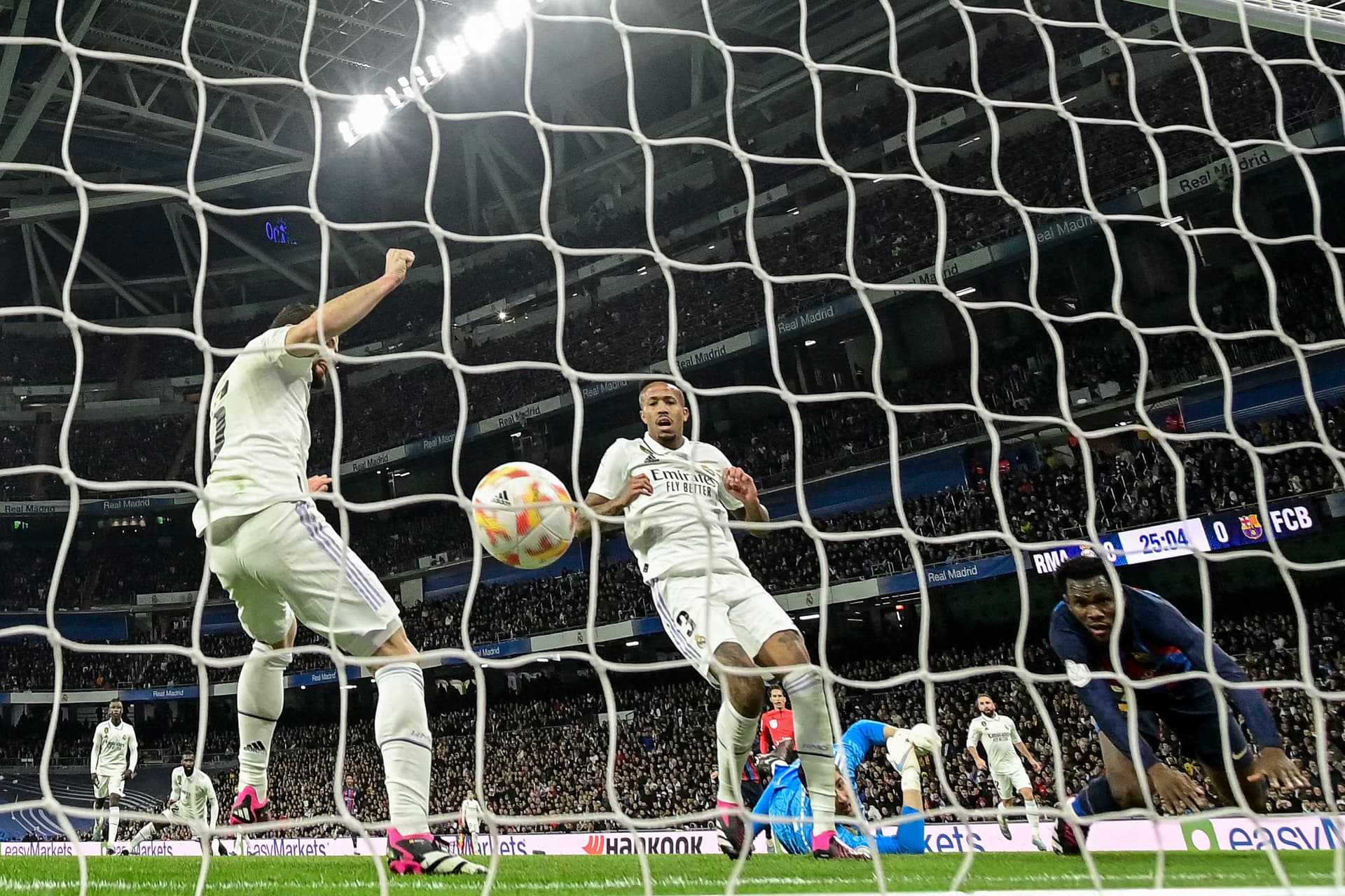Nyerni tudott a Barcelona a Bernabéuban