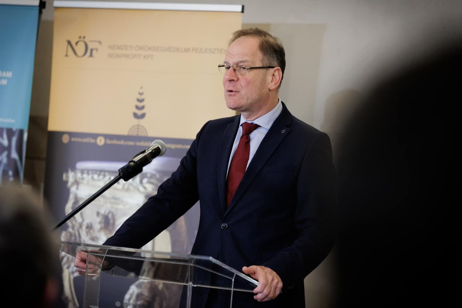 Navracsics Tibor: Zala jó teljesítményt nyújtott a befektetések terén