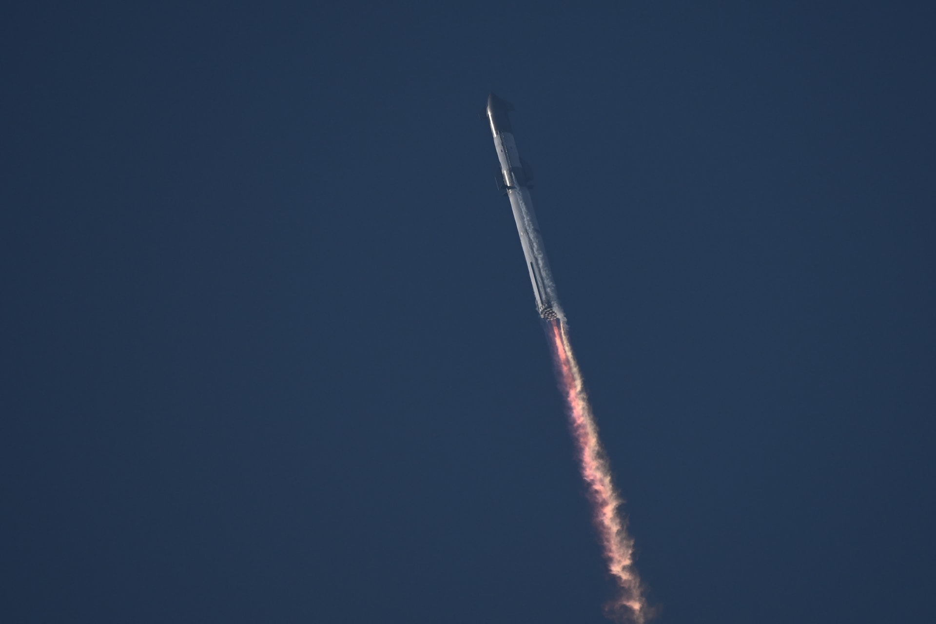 Felrobbant a Starship űrhajó
