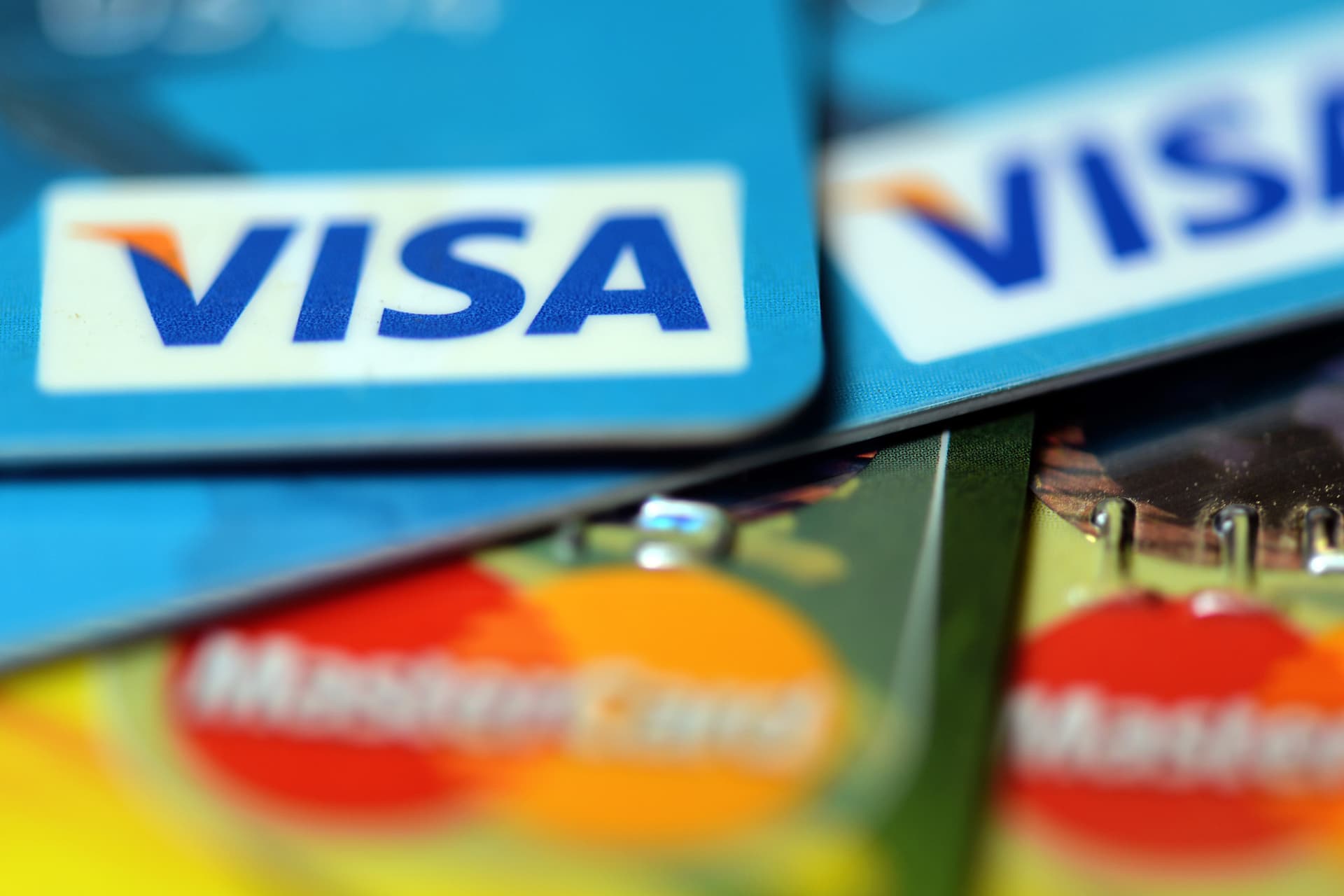Indonézia felkészült az amerikai VISA és Mastercard kártyatársaságok kivezetésére