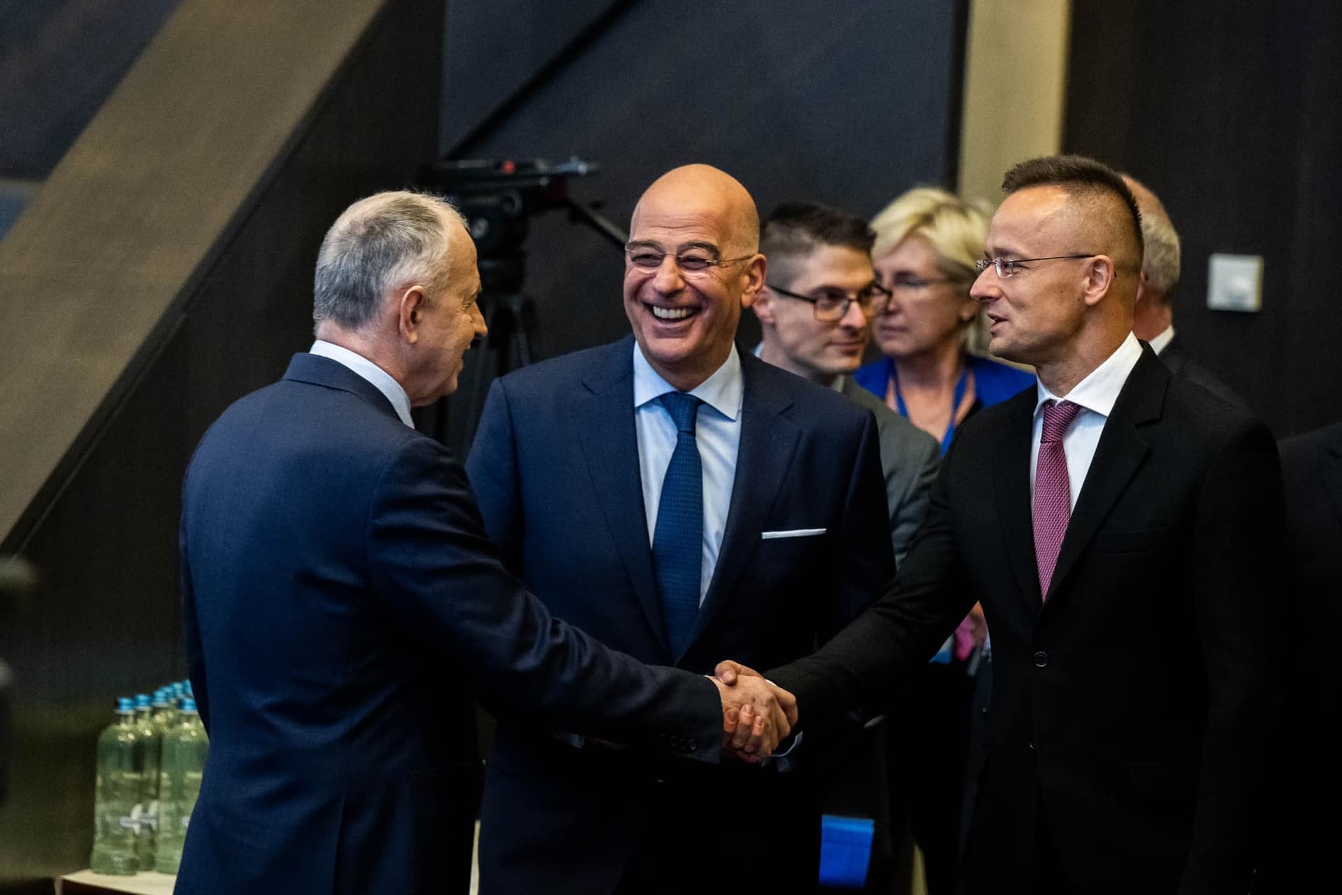 Szijjártó Péter: Az ukrán tárcavezető meghívása a NATO külügyminiszteri tanácsülésére sérti az egységet