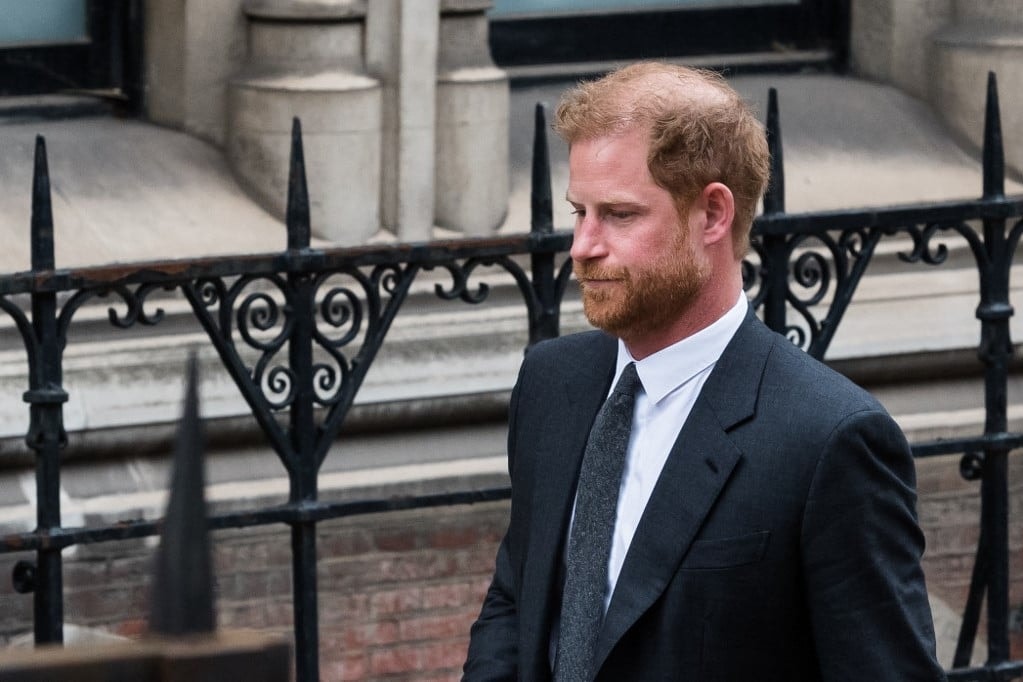 Eltávolították Harry mellől az „ő királyi felsége” megszólítást a királyi család honlapján