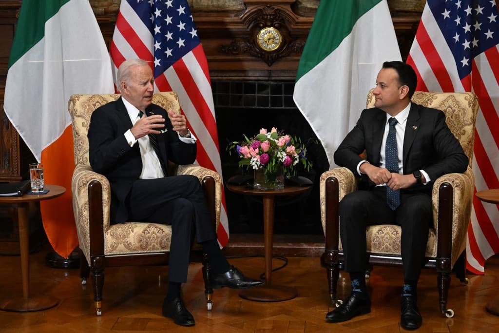 Biden szerint „szorul a hurok” a katonai dokumentumok kiszivárgása ügyében
