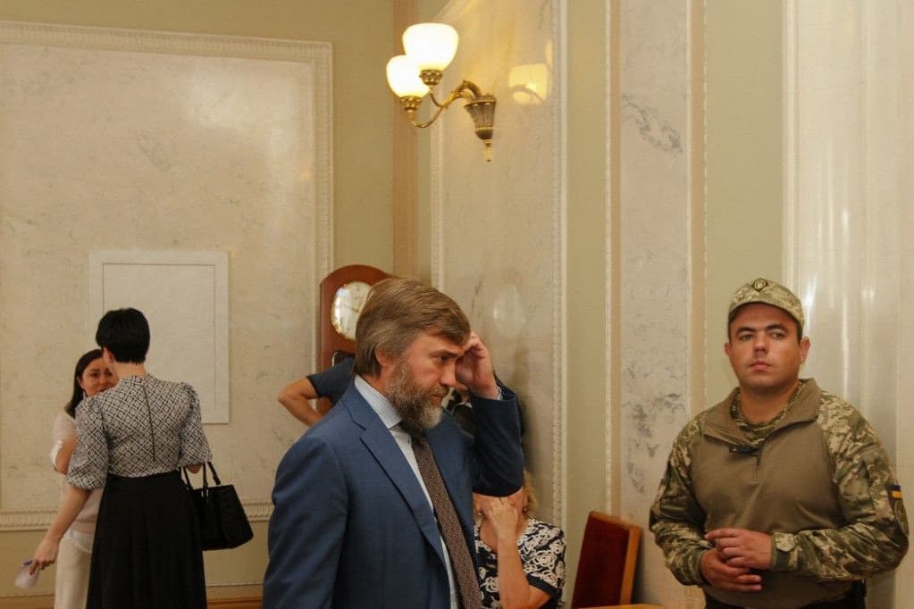 Ukrajna lefoglalta egy száműzetésben élő milliárdos vagyonát