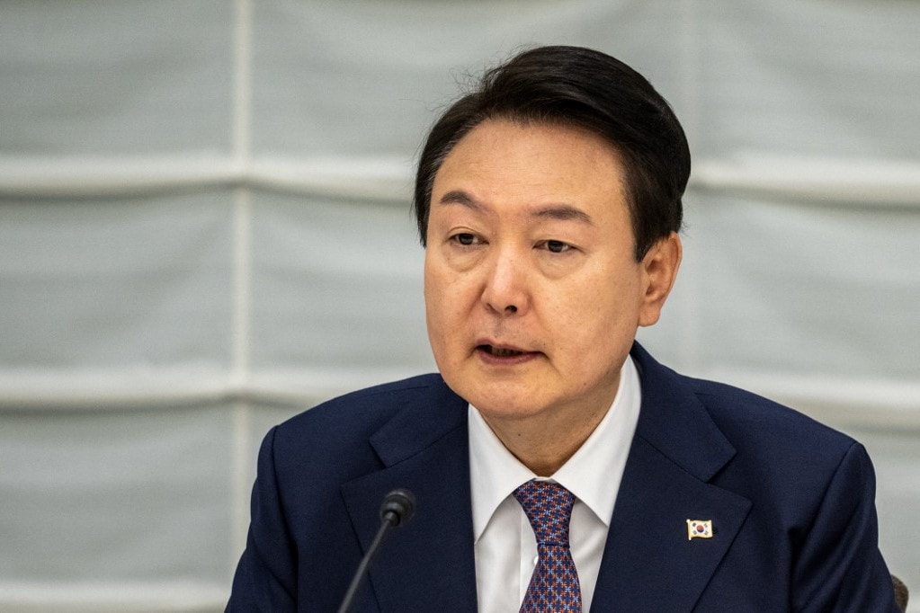Továbbra is hallgat az őrizetbe vett dél-koreai államfő