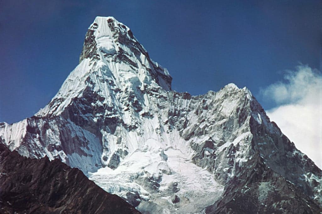 Sir Edmund Hillary és Tengiz Norgay 70 éve lépett a világ tetejére