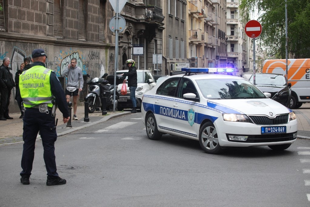 Több mint száz belgrádi iskolában volt bombariadó