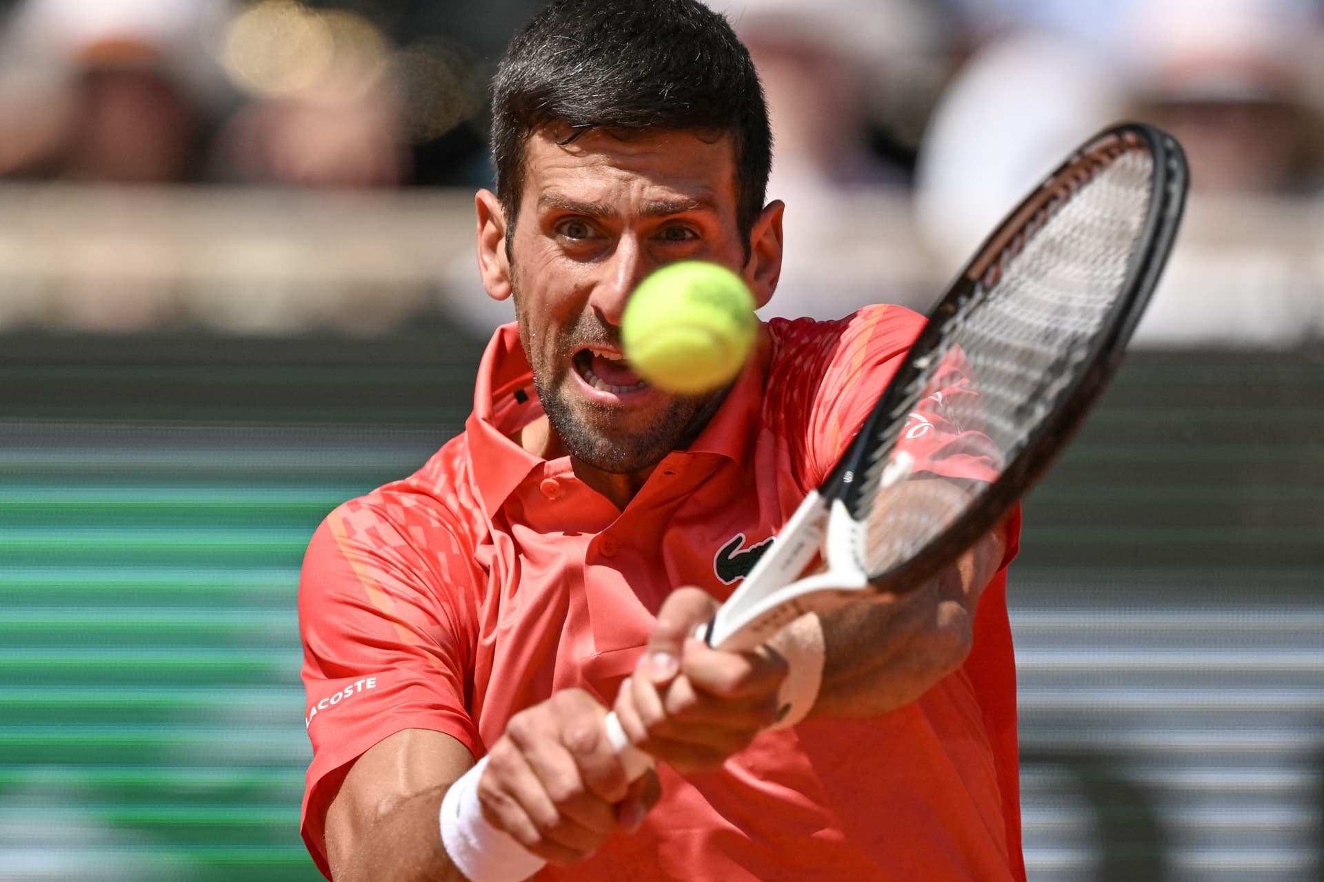 Nem zárták ki a politikai üzenete miatt Novak Djokovicsot Párizsban