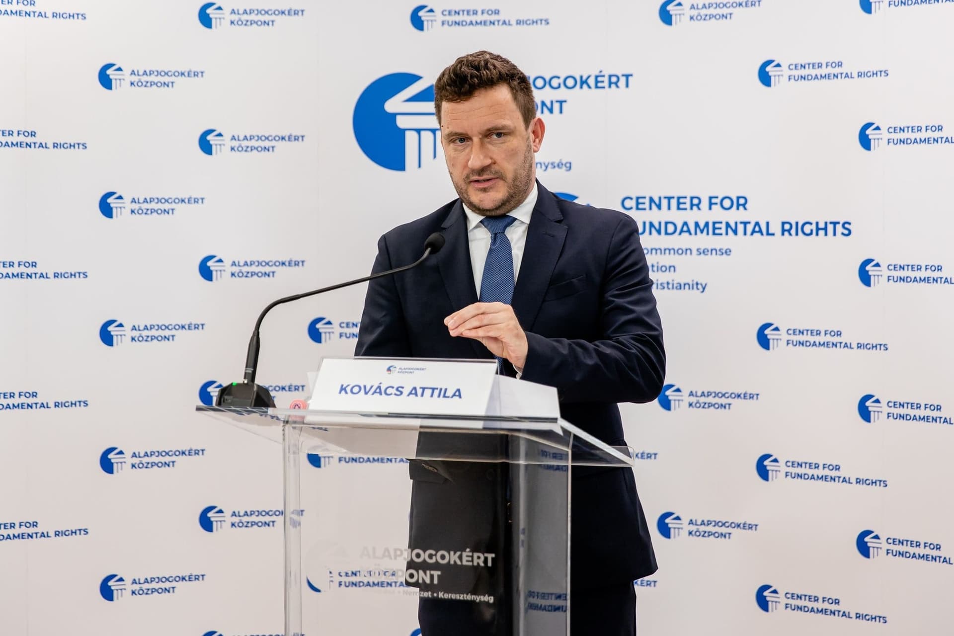 Alapjogokért Központ: Magyarországot Brüsszelből akarják belezsarolni a háborúba