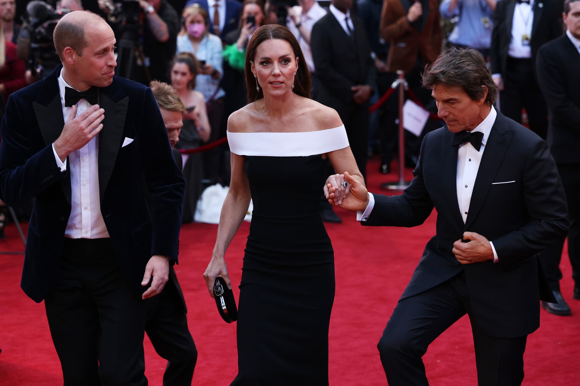 Ez lesz Tom Cruise szerepe a koronázáson