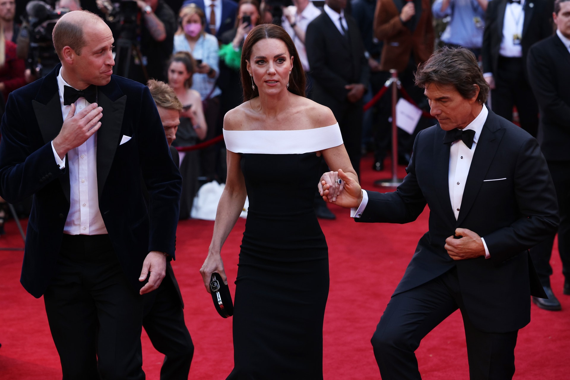 Ez lesz Tom Cruise szerepe a koronázáson