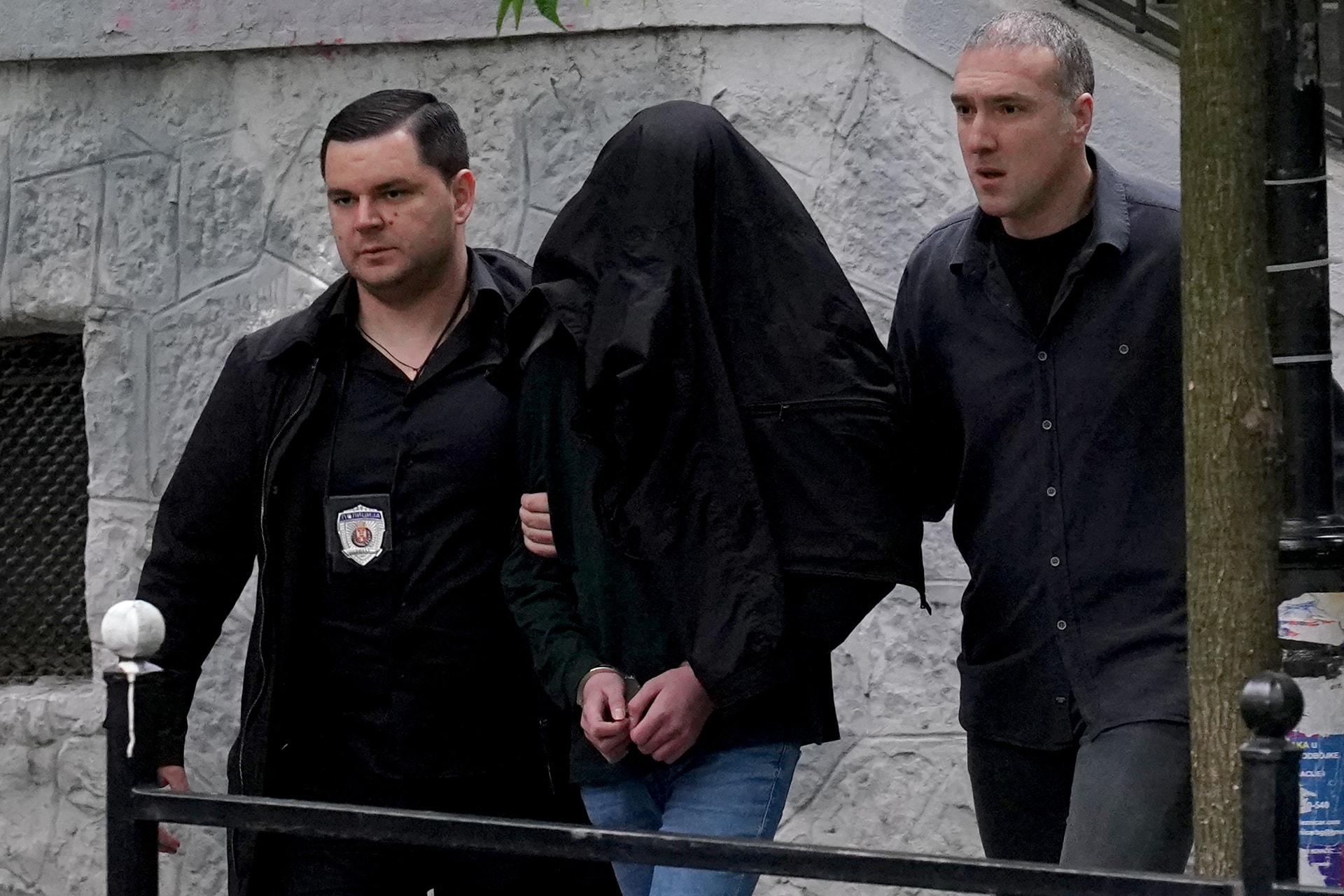 Szerb elnök: Szerbiában is 14-ről 12-re kell csökkenteni a büntethetőség korhatárát