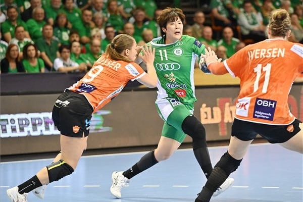 Bajnokok Ligája: kettős győzelemmel négyes döntőben a Győr