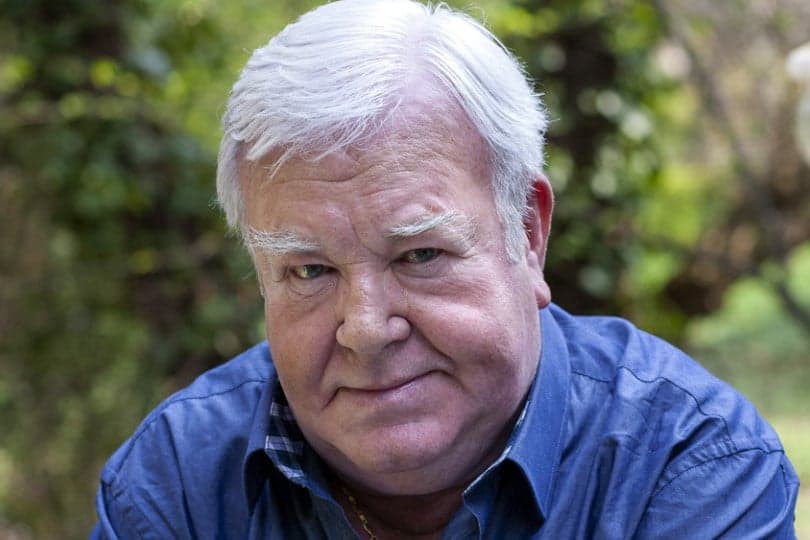 Gálvölgyi János túl van az életveszélyen