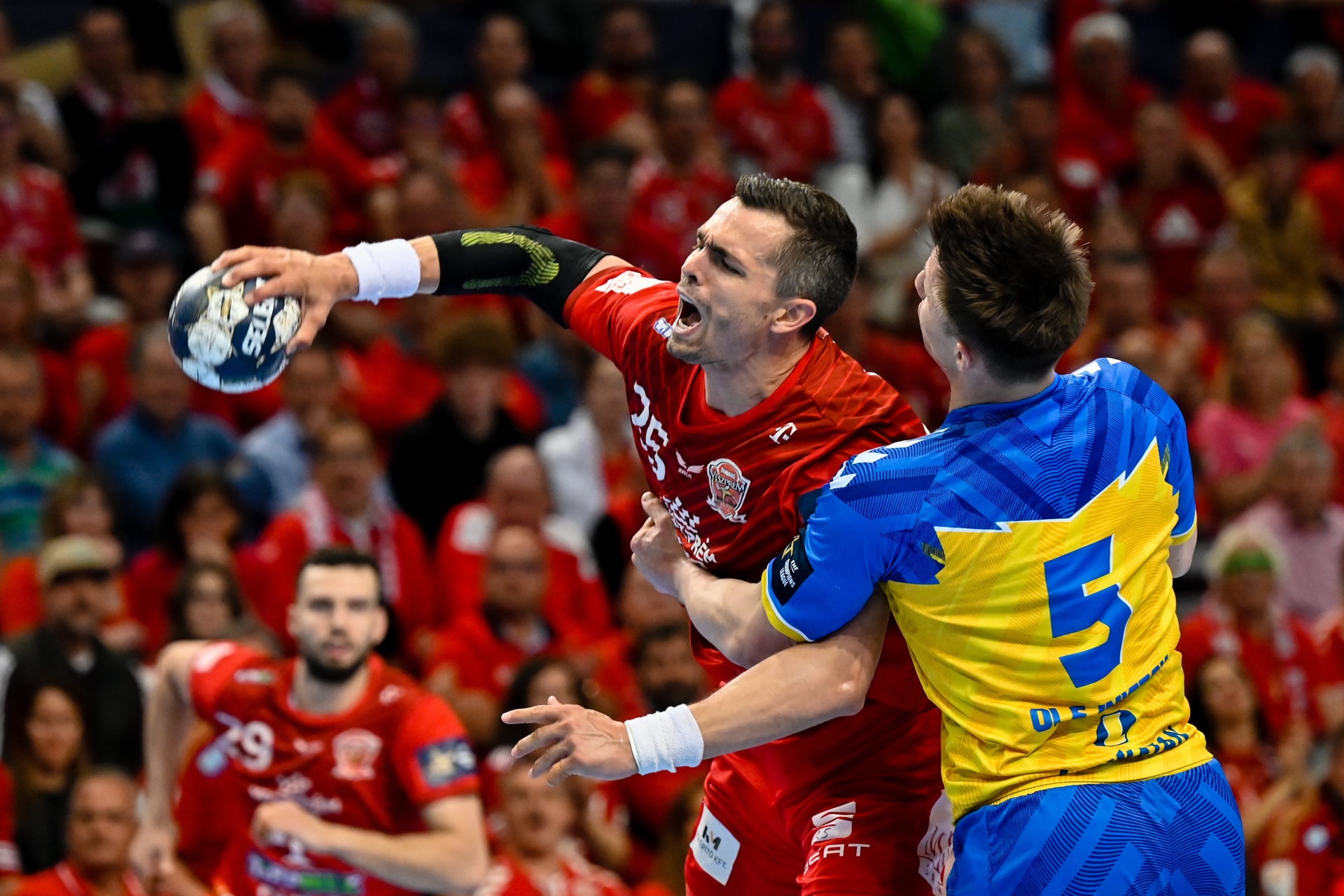 Férfi kézilabda BL: Döntetlent játszott a Veszprém a negyeddöntő első meccsén