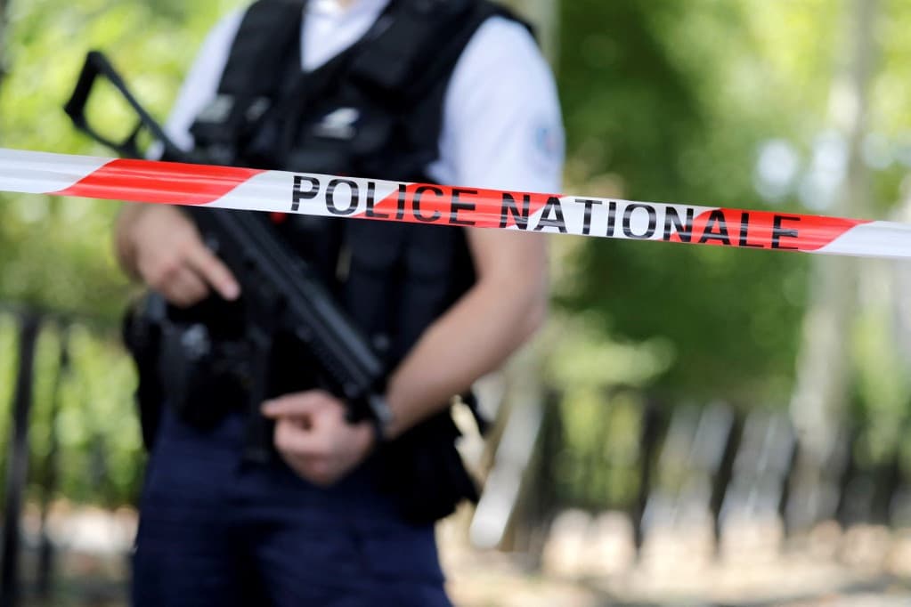 Hat hároméves kisgyermeket késelt meg egy szír migráns Franciaországban