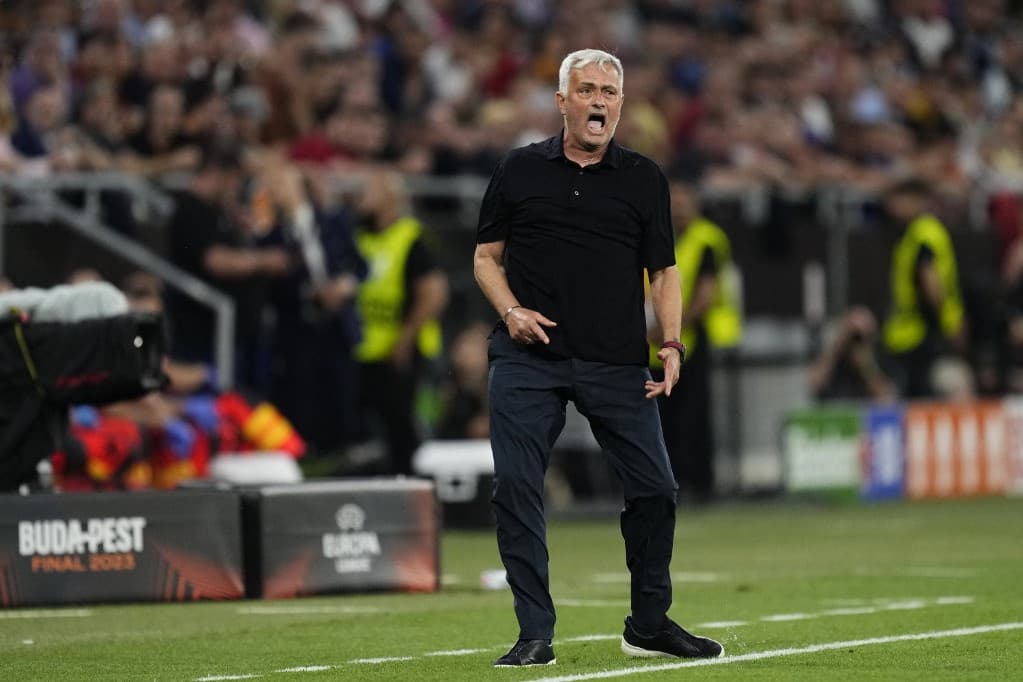José Mourinho lehet Szoboszlaiék új edzője?