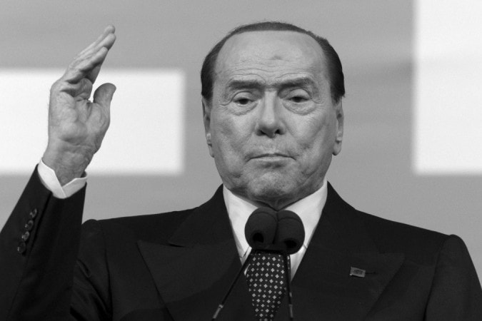 Csütörtökön hamvasztják Berlusconit