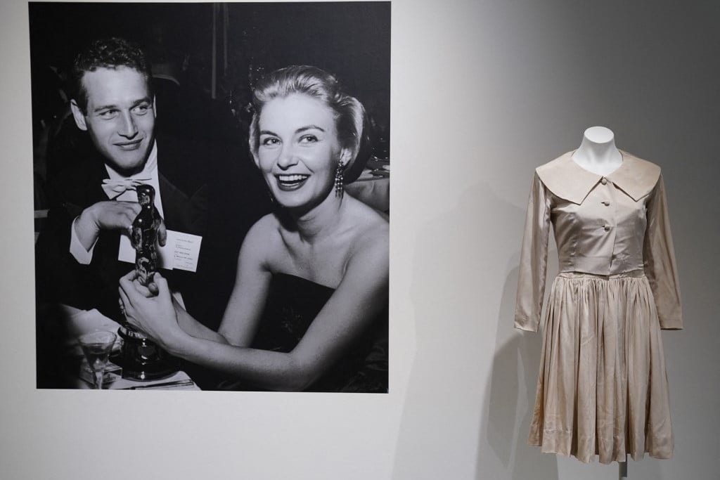 Több mint négymillió dollárért árverezték el Joanne Woodward és Paul Newman számos bútorát, műalkotását, ékszerét