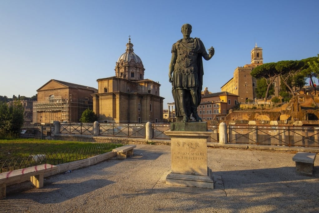 Rómában keddtől látogatható Julius Caesar megölésének helyszíne