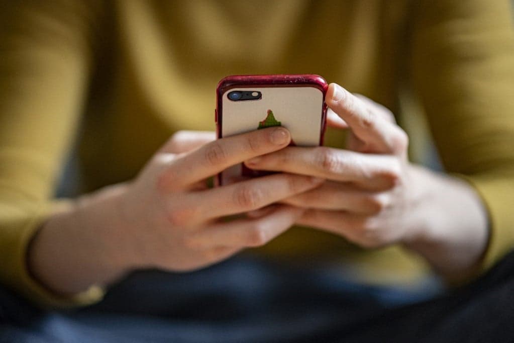 Az EU egy évvel meghosszabbítja a közös roamingszolgáltatást Ukrajnával