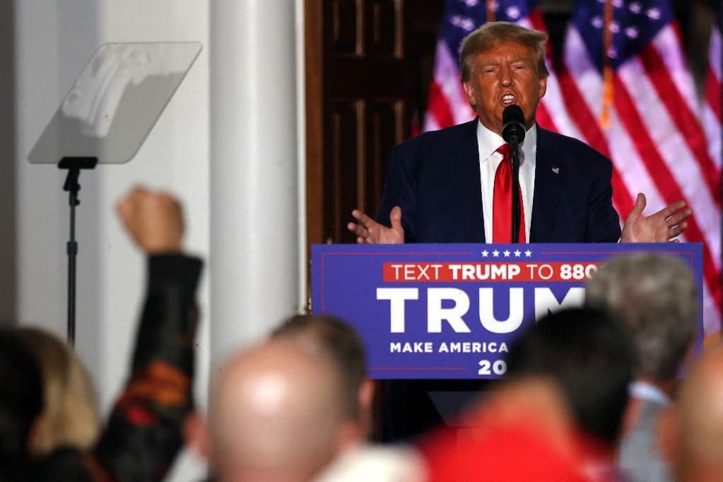 Letartóztattak egy nőt, aki állítólag merényletet tervezett Trump ellen
