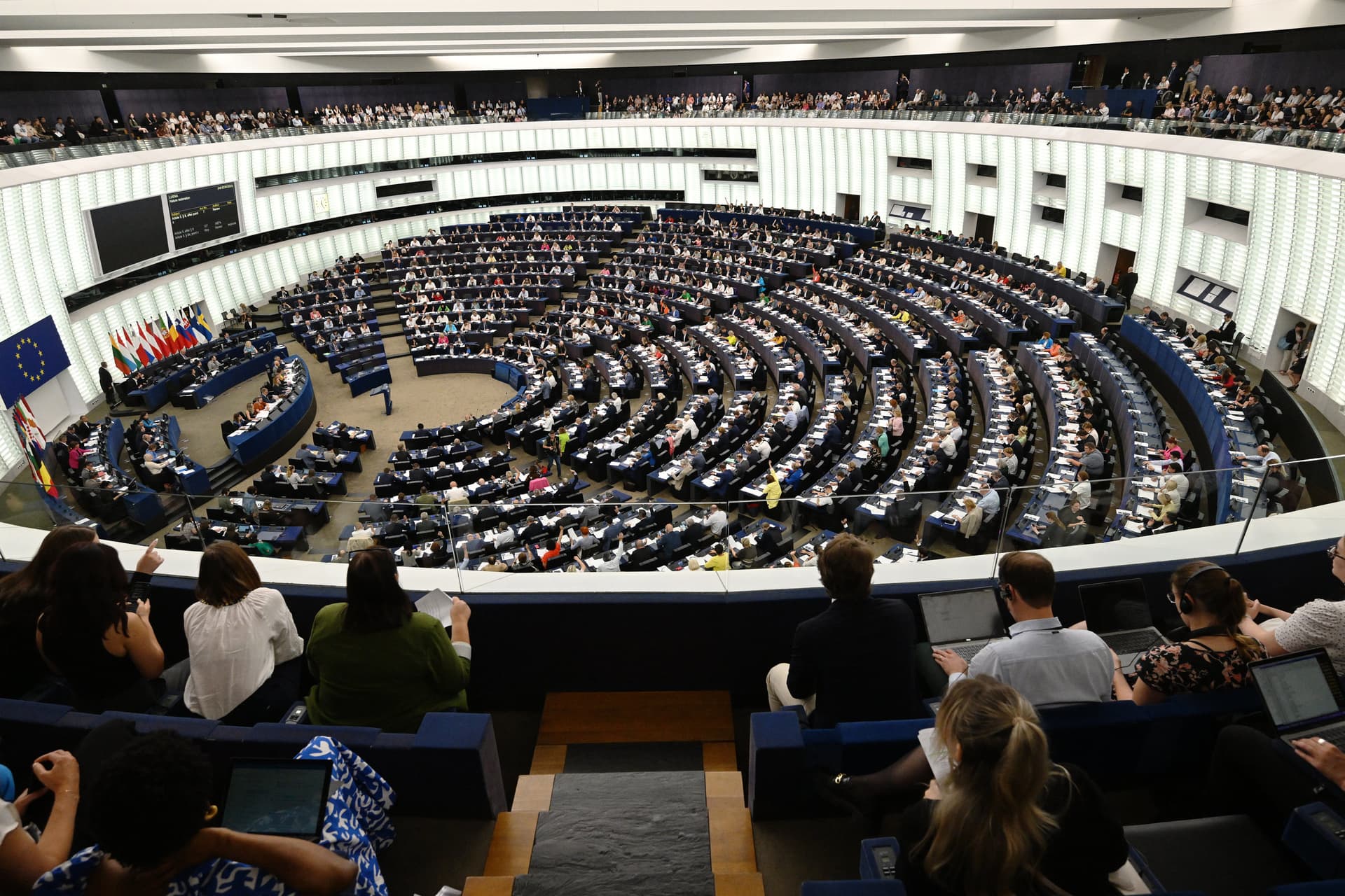 Az EP aggodalmát fejezte ki a jogállamiság szlovákiai helyzete miatt