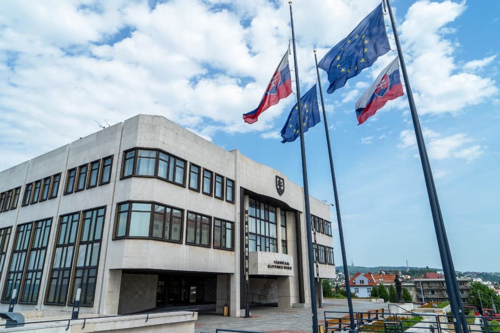 Sokak szerint rossz Szlovákia külpolitikája