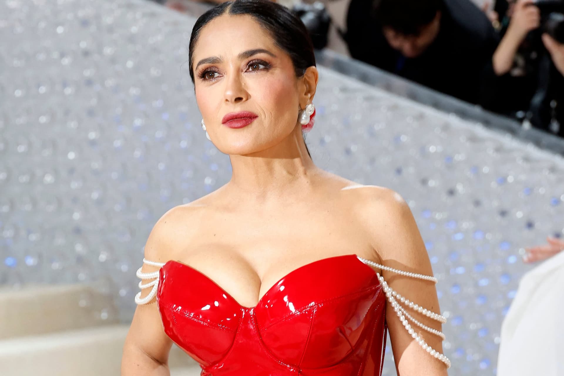 Elárulta a fiatalos külsejének titkát Salma Hayek