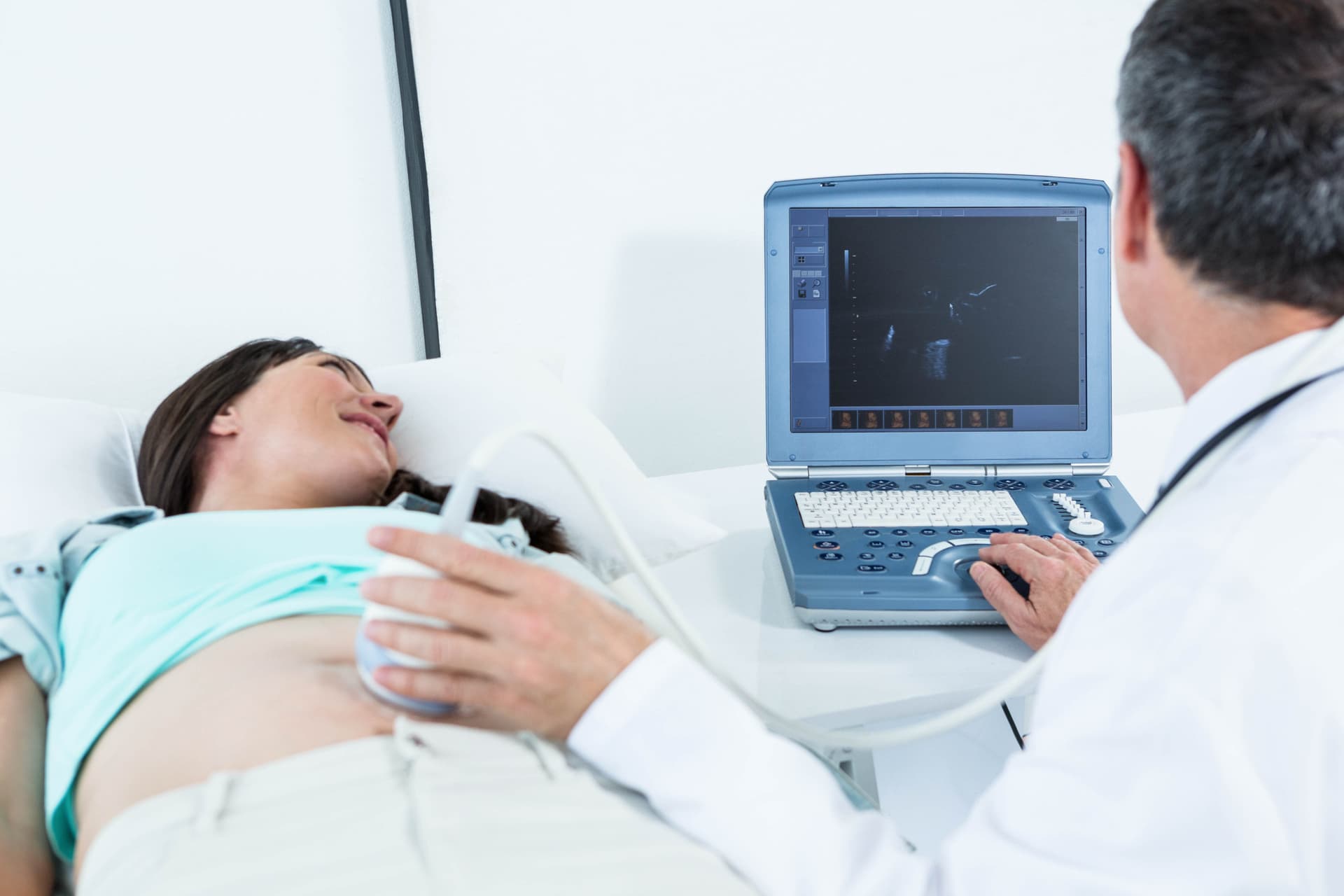 Több száz párnak ad esélyt a családalapításra az SZTE Reprodukciós Medicina Intézete