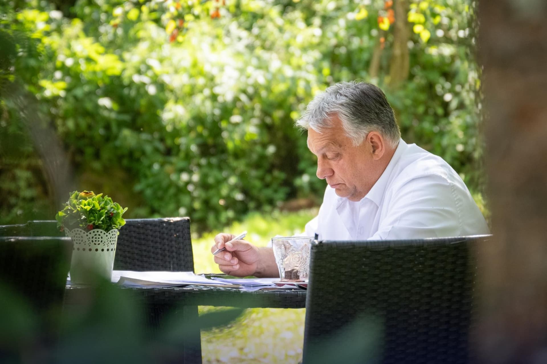 Nehezen emésztik meg a románok Orbán Viktor beszédét