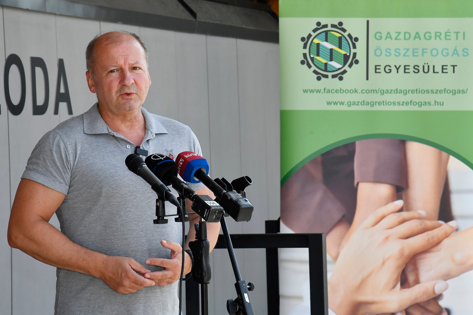 Simicskó István: A fiatalok haza iránti szeretetét erősítik a honvédelmi táborok