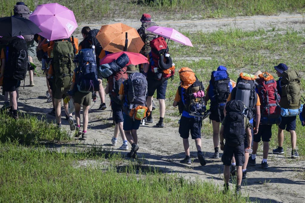 Kimenekítették a magyar cserkészeket is a közelgő Khanun tájfun elől Dél-Koreában