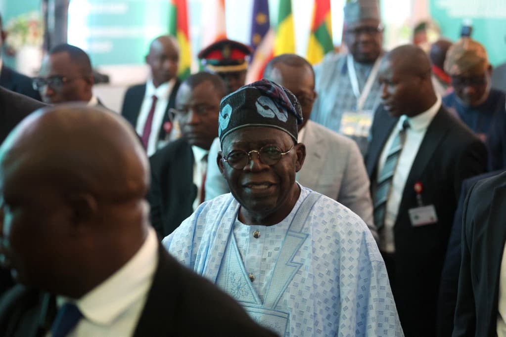 Az erő alkalmazása sem került le a tárgyalóasztalról a nigeri konfliktust illetően