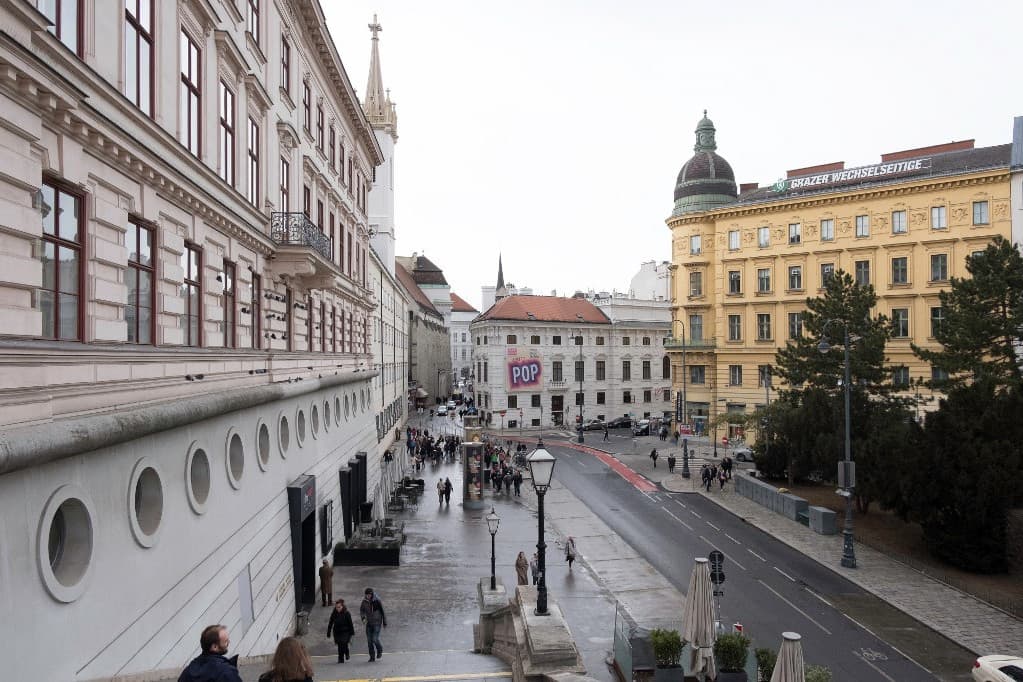 Bécs sem marad ki a lakbéremelésből
