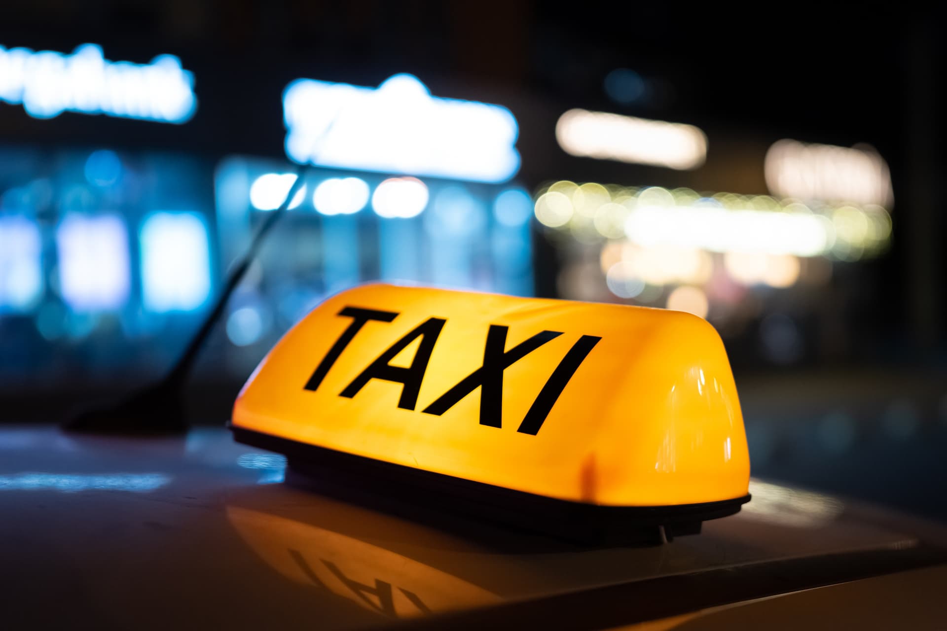 Kilométereként 2500 forintot számolt fel egy taxis az atlétikai vb-n