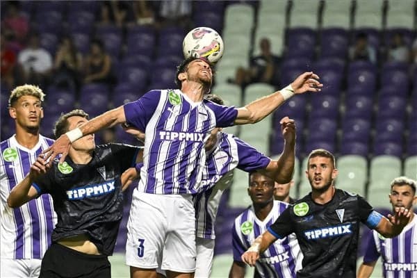 Otthon tartották a 3 pontot a lilák