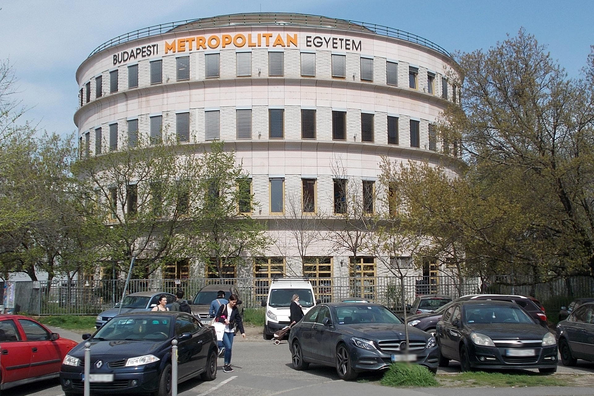 Nemzetközi pályázatot ír ki a rektori pozícióra a Budapesti Metropolitan Egyetem