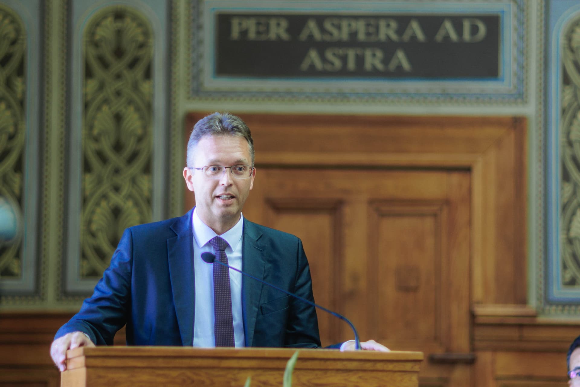 Hankó Balázs: Egyre versenyképesebbek a magyar egyetemek
