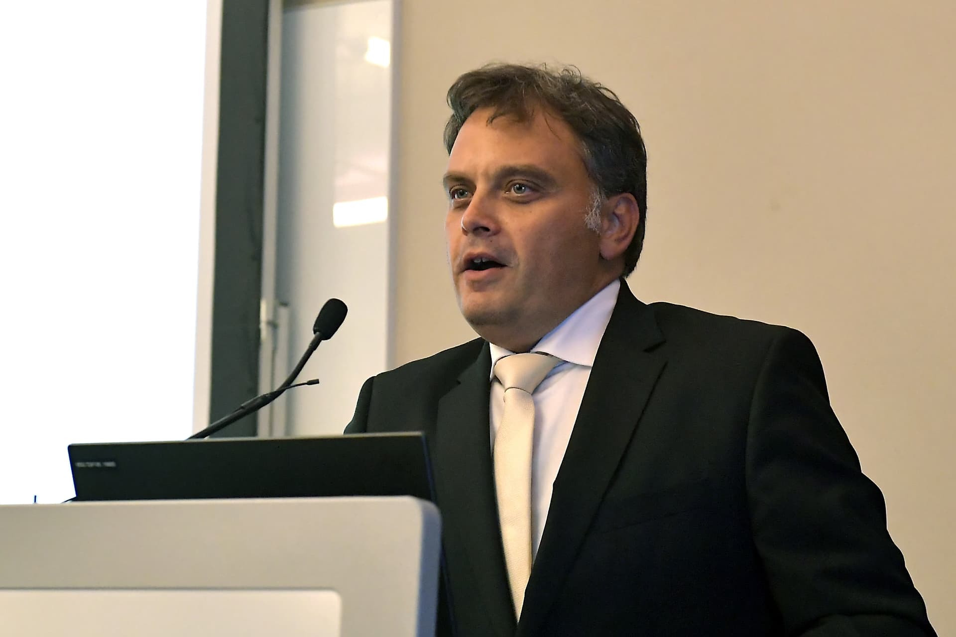 Latorcai Csaba: Előbb-utóbb jönnek az uniós pénzek