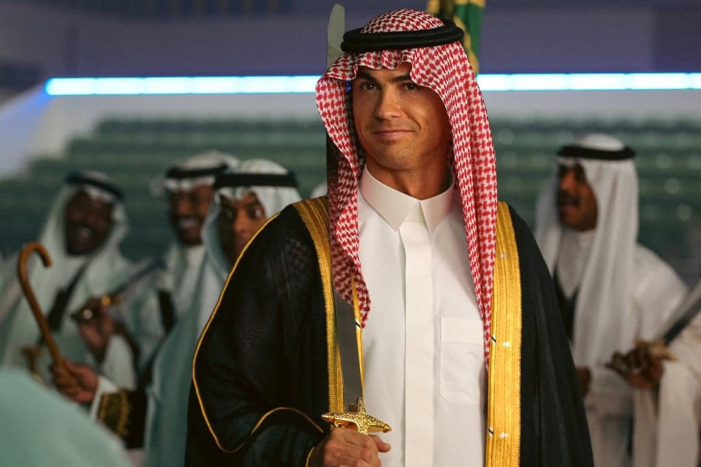 Mégsem korbácsolják meg Cristiano Ronaldót Iránban