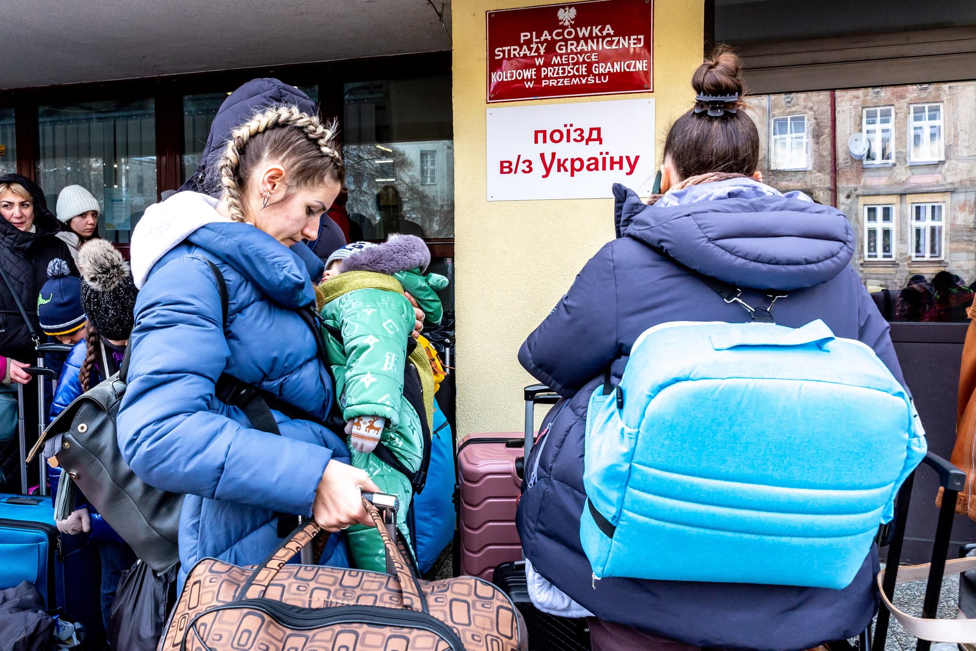 Több mint tízezren érkeztek Ukrajnából vasárnap
