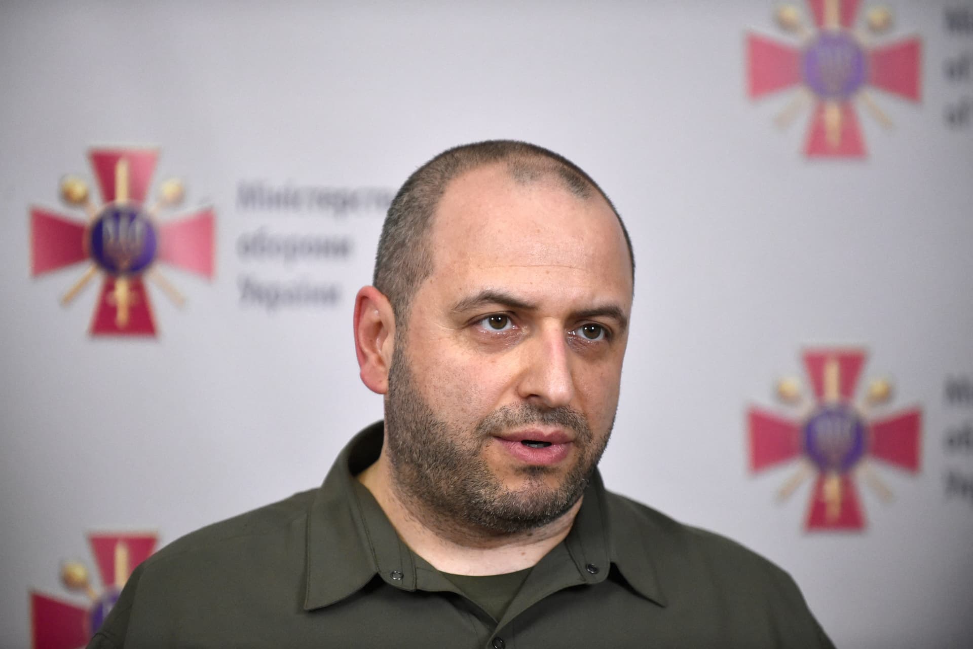 Biztonsági okok miatt lemondta franciaországi útját az ukrán védelmi miniszter