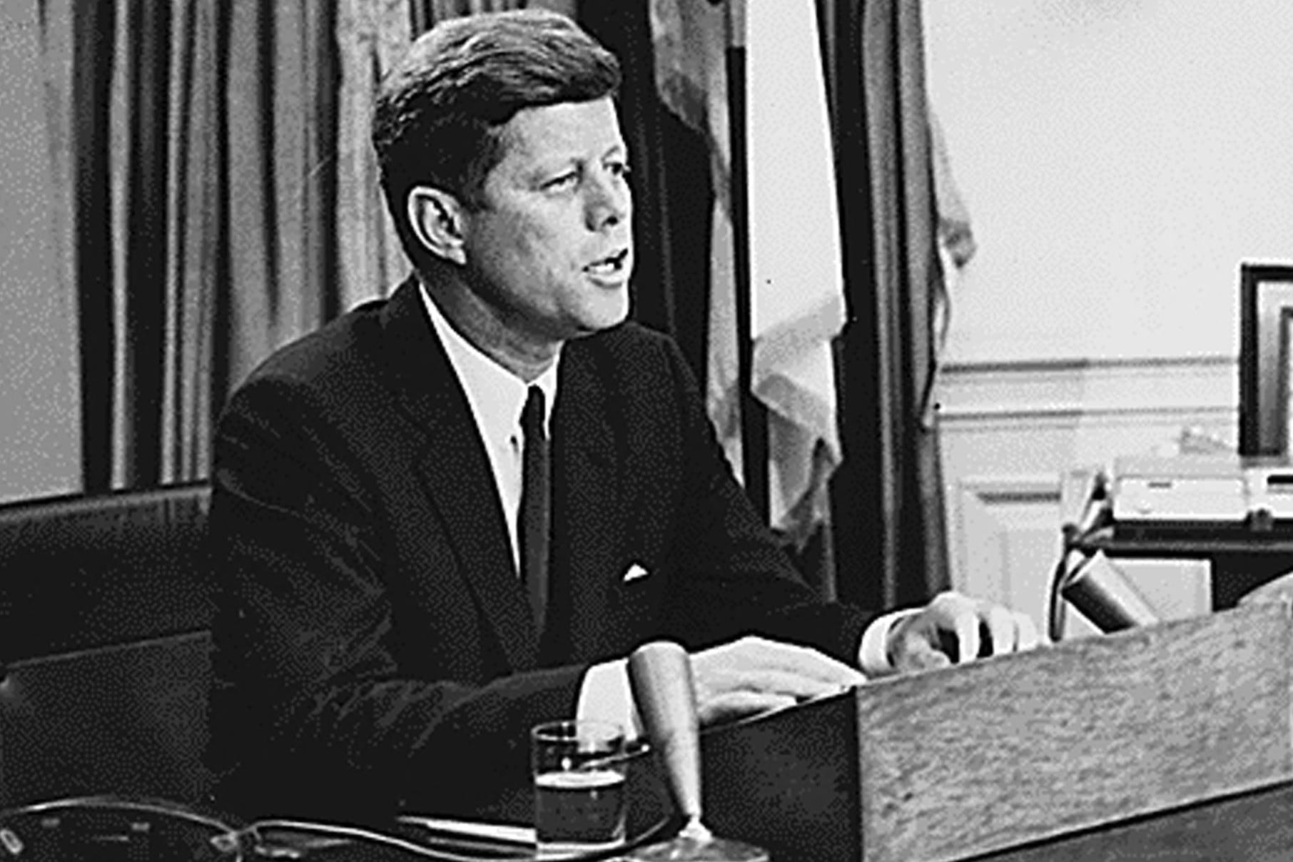 Hogyan akadályozta meg a Kennedy család az 1962-es kubai rakétaválságot