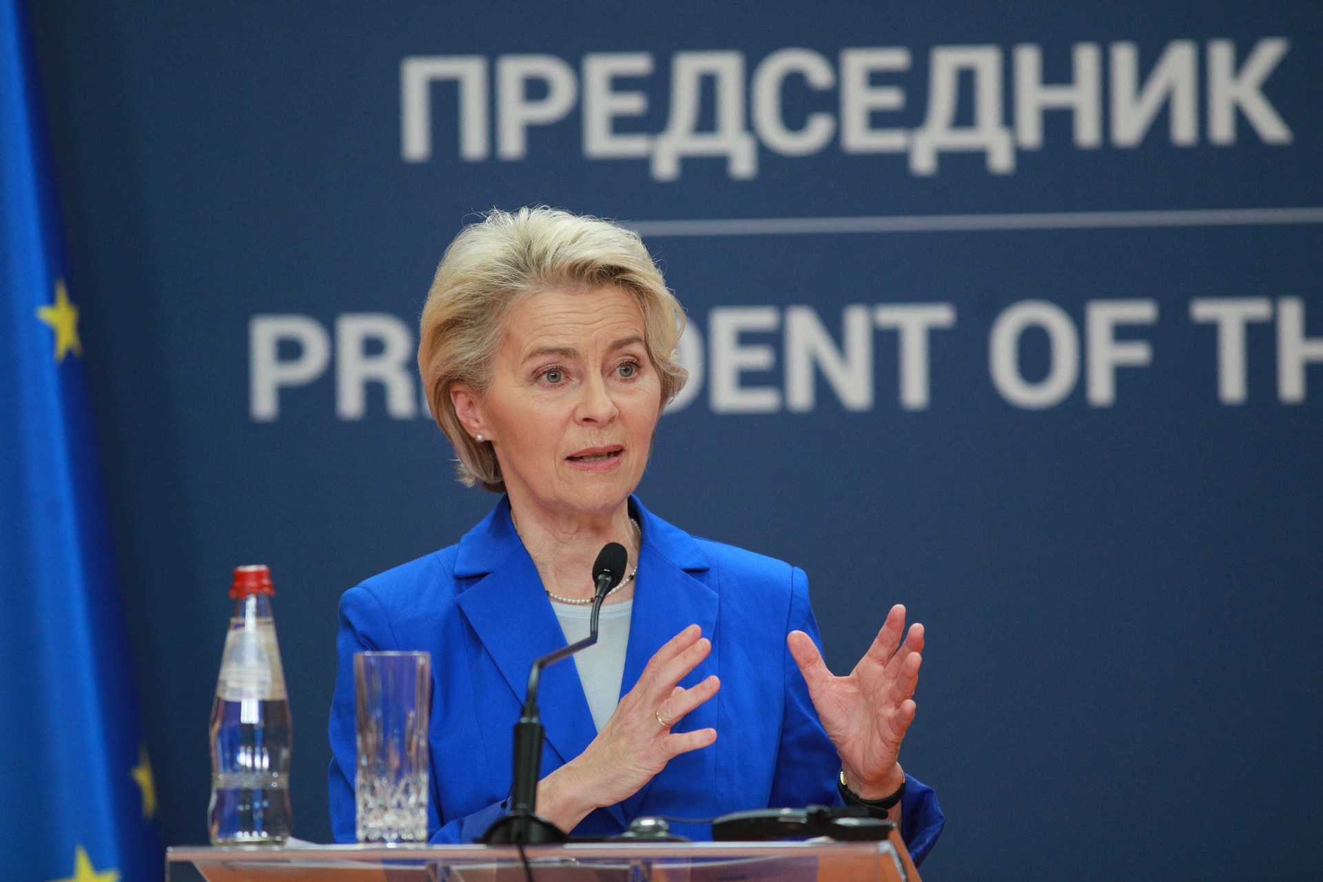 A családtagjai érdekeltségeit is előszeretettel hozza helyzetbe Ursula von der Leyen